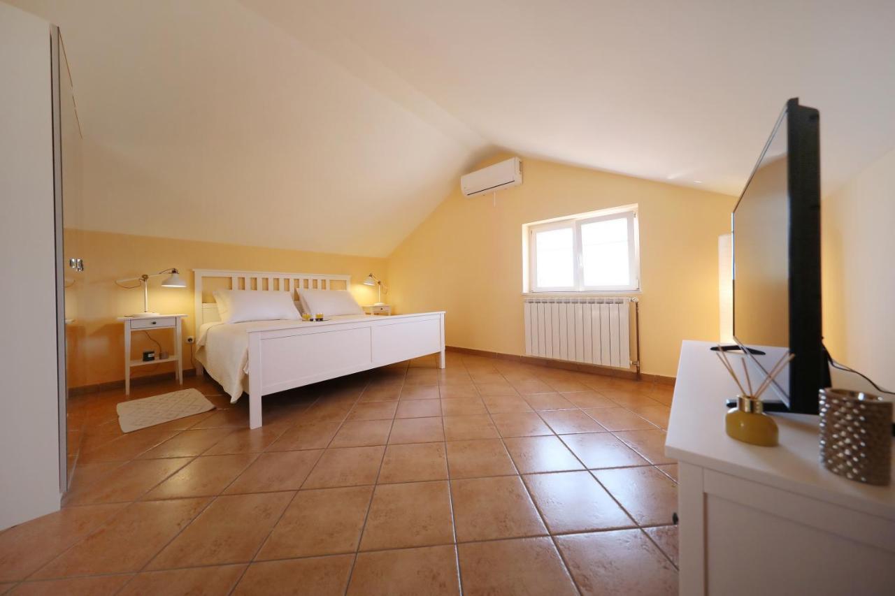 Apartments Villa Marnii Kozino Exterior photo